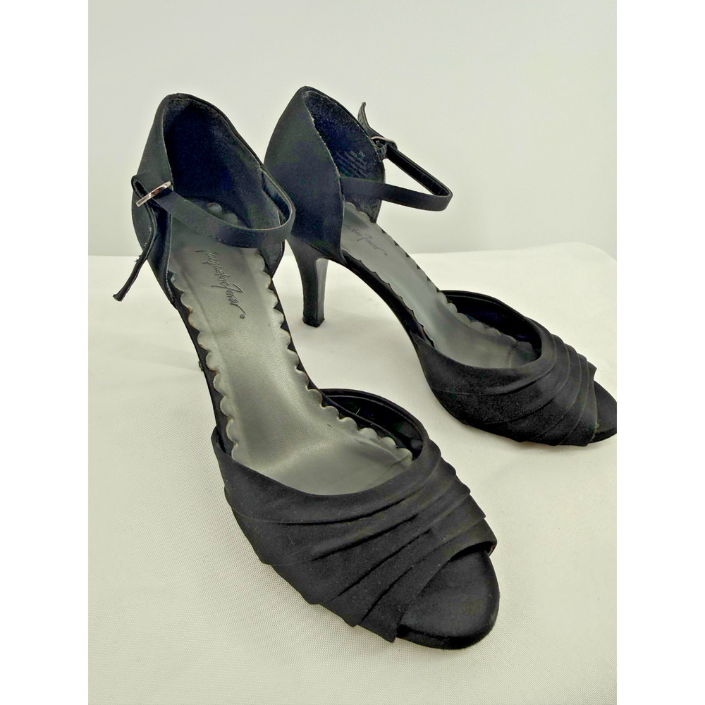 Jacqueline Ferrar Black Strappy Heels Open Toe Formal Wedding Guest Size 7.5